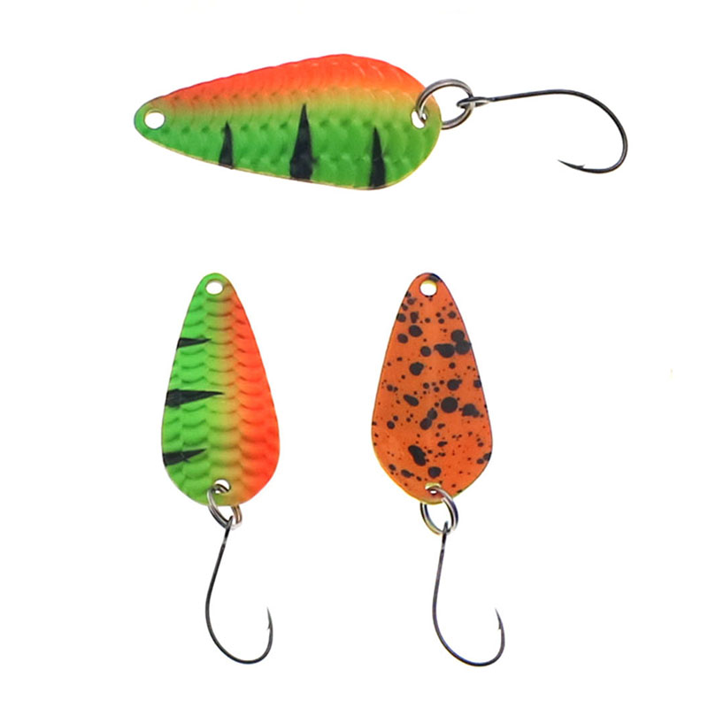 スプーンフィッシング用の回転フック付きスピニングベイト,人工 - Fishing Lure Spoon のレビューと価格